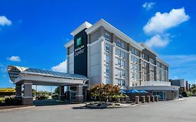 Holiday Inn Express Hotels- Hampton By Ihg